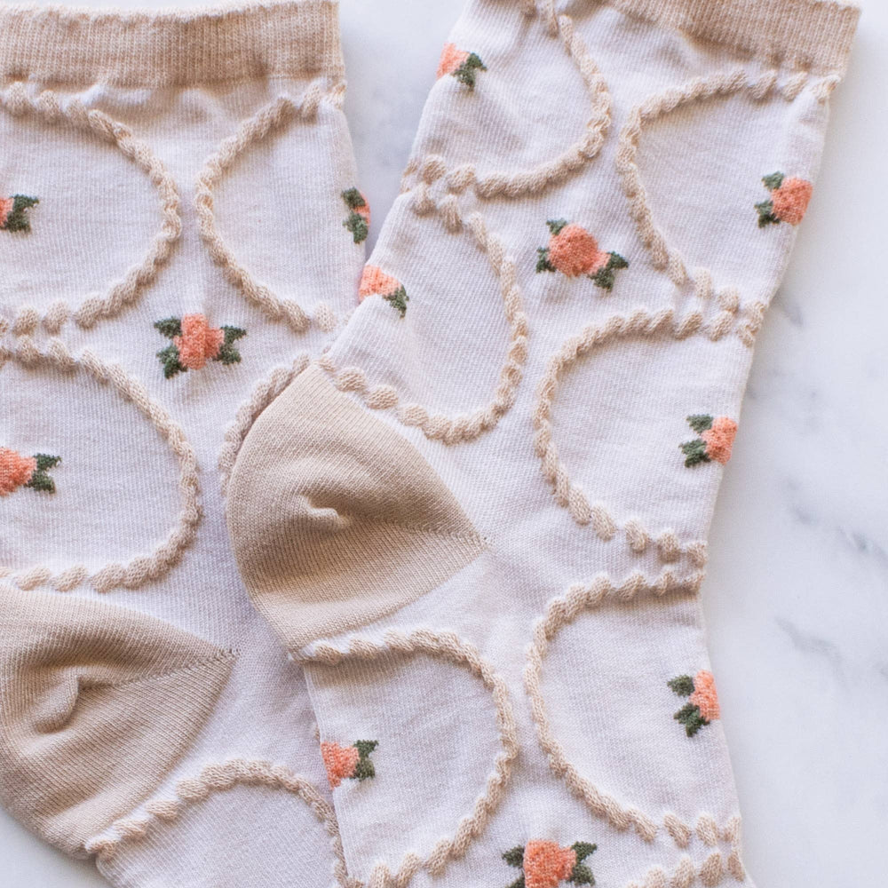 Women's Antique Floral Casual Socks: Ivory/Yellow