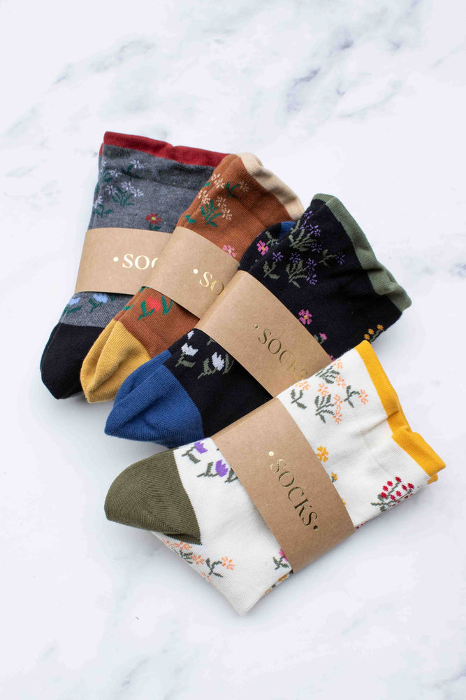 Women's Penelope Floral Casual Socks