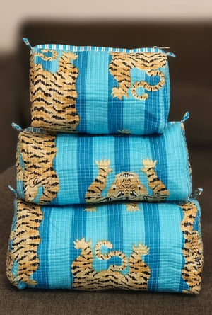 Turquoise Blue Tiger Cotton Quilted Makeup Bag/Cosmetic Bag: Set of 3