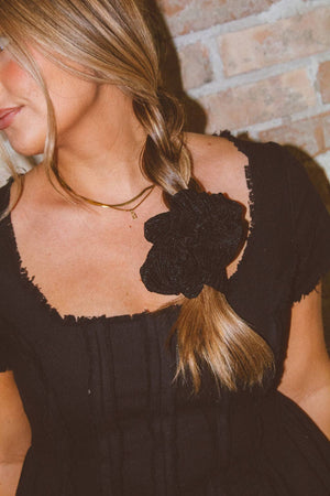 Black Ruffle Jumbo Scrunchie