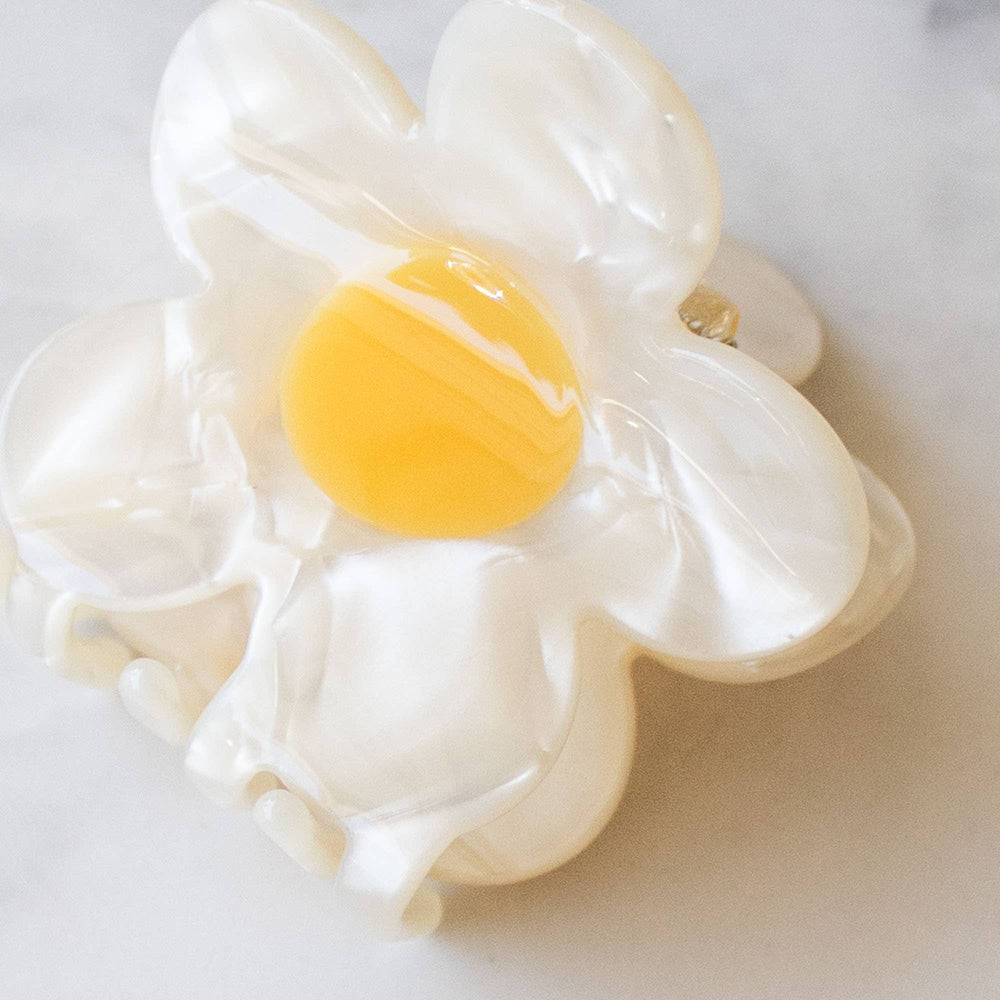 Eco Single Daisy Hair Claw Clip