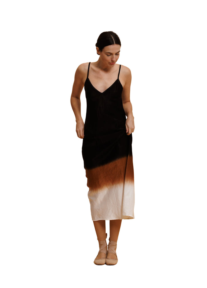 CALi DREAMiNG Jones Slip Dress