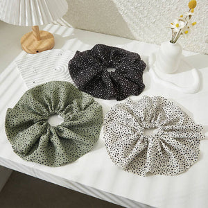 Little Polka Dotted Hair Scrunchie: ONE SIZE / BLK